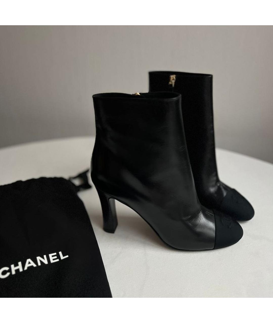 CHANEL Черные кожаные ботильоны, фото 6