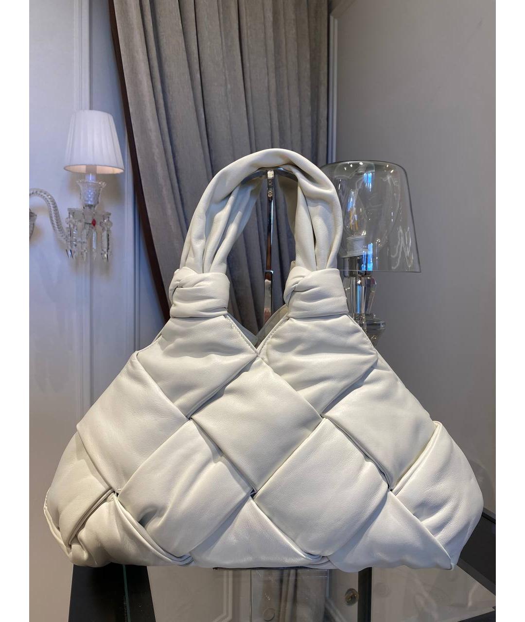 BOTTEGA VENETA Белая кожаная сумка тоут, фото 2