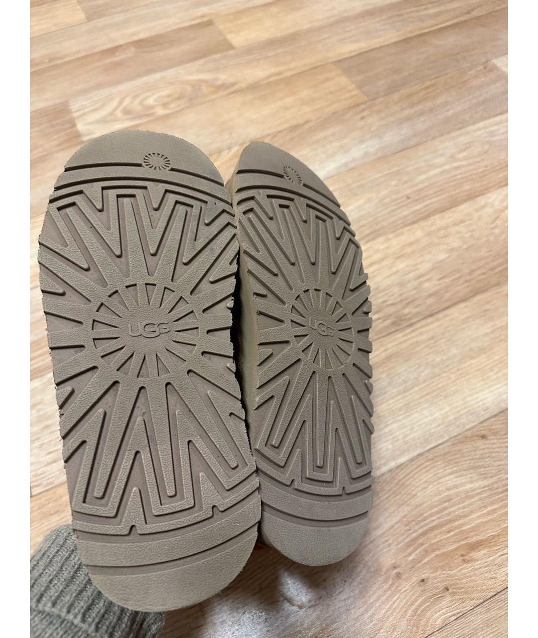 UGG AUSTRALIA Бежевые замшевые сабо, фото 4