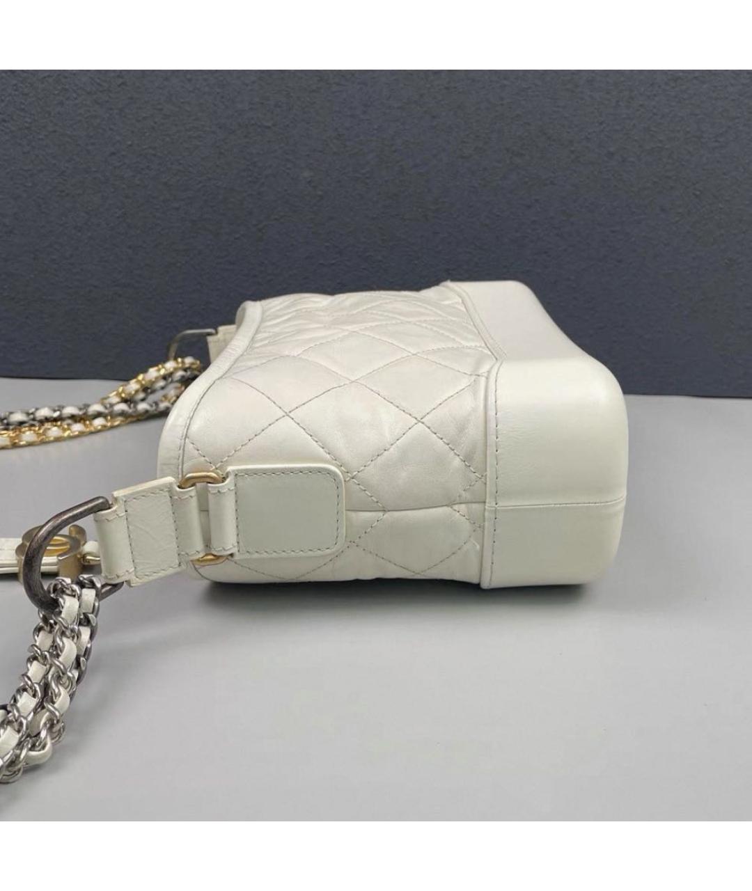 CHANEL Белая кожаная сумка через плечо, фото 3