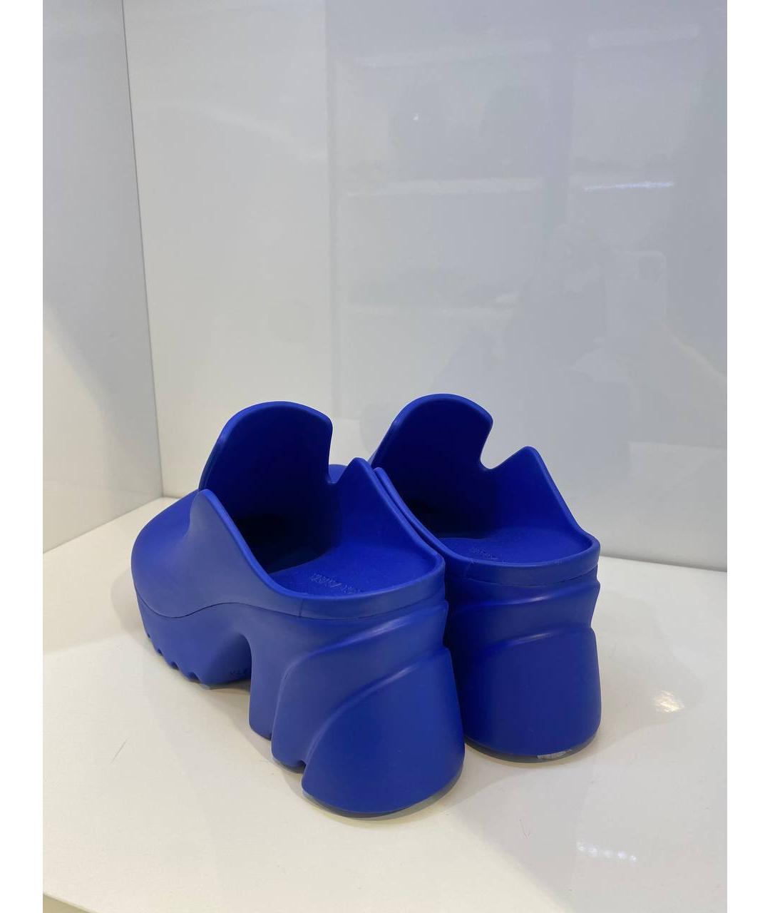 BOTTEGA VENETA Синие резиновые сабо, фото 4