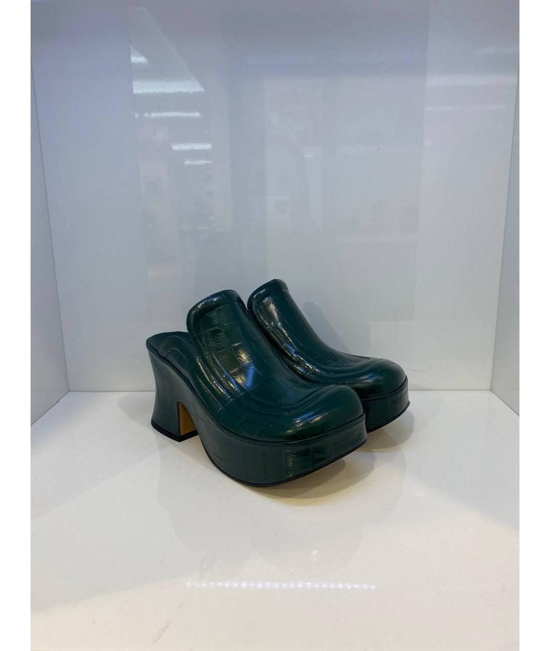 BOTTEGA VENETA Зеленые кожаные сабо, фото 2