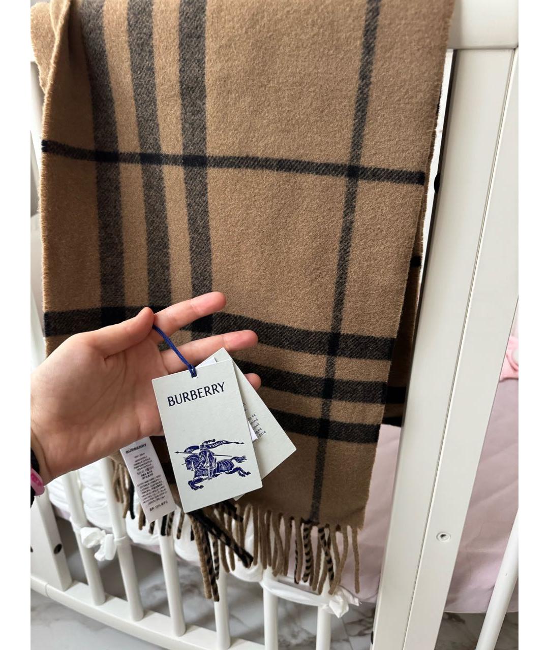 BURBERRY Коричневый шерстяной шарф, фото 3