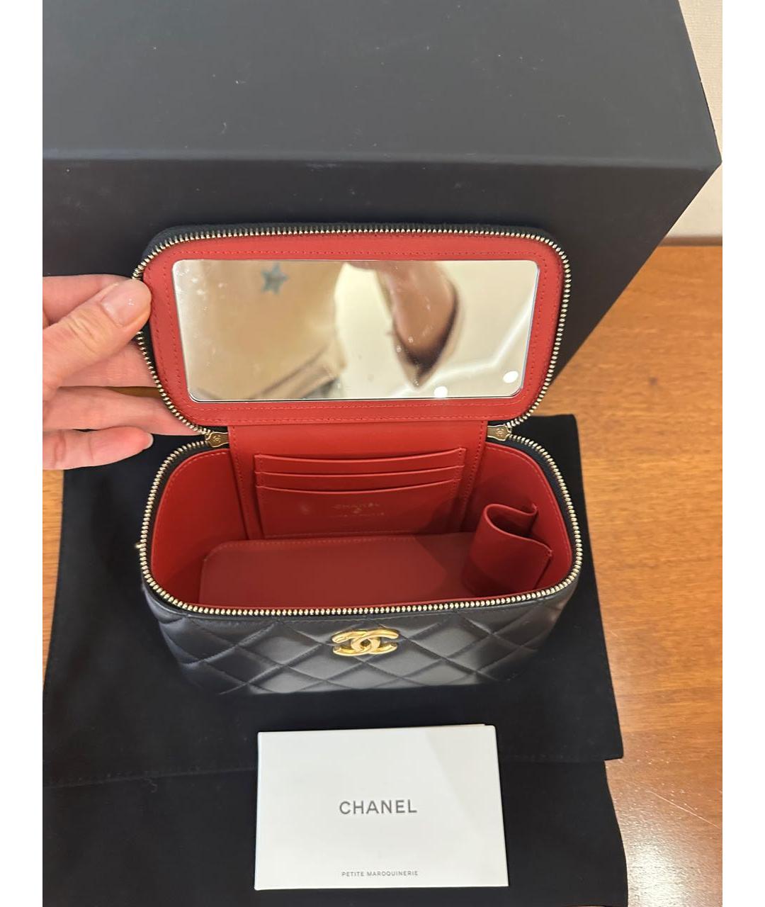 CHANEL Черная кожаная сумка через плечо, фото 3