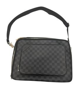 LOUIS VUITTON Портфель
