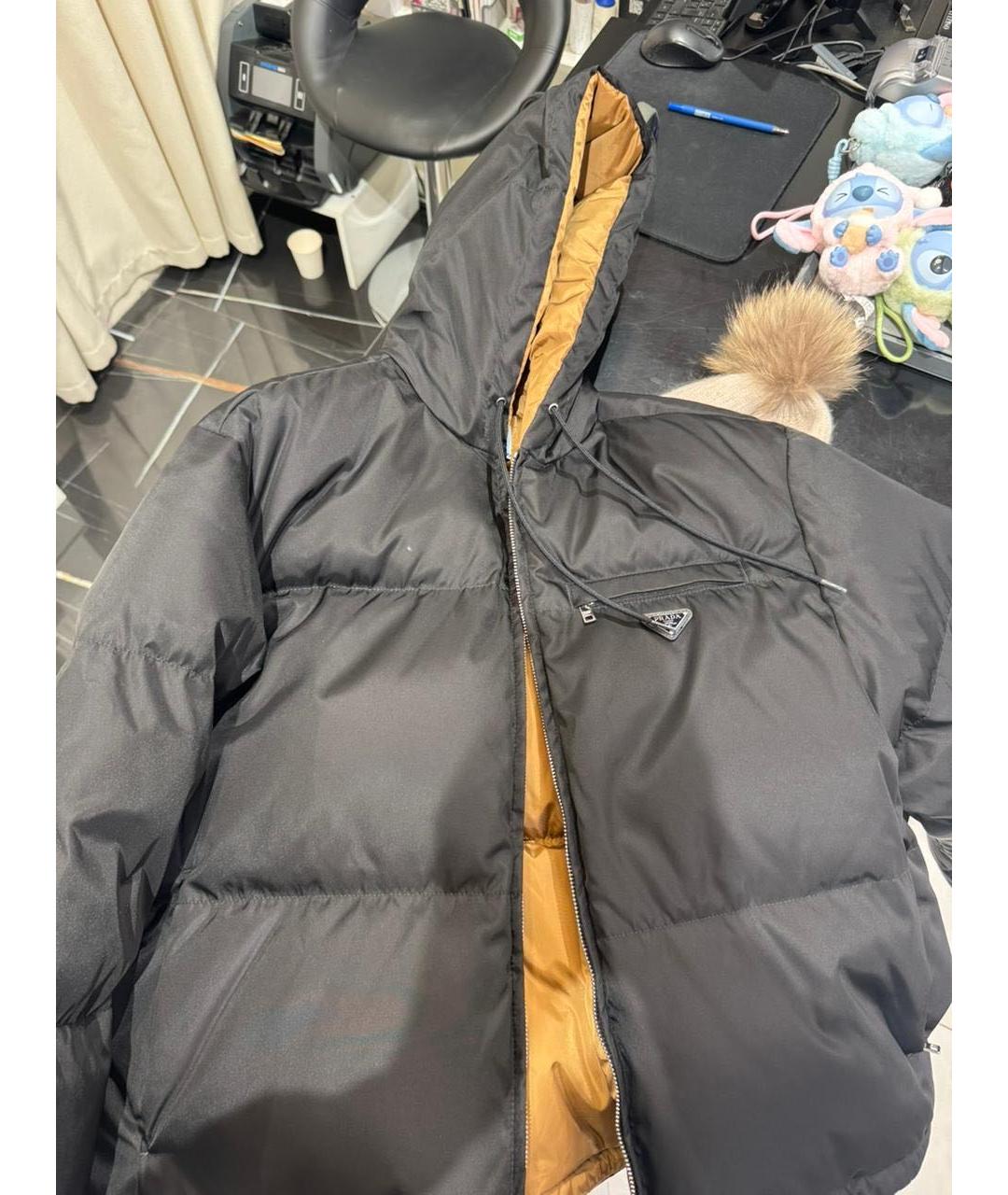 PRADA Черный полиамидовый пуховик, фото 2