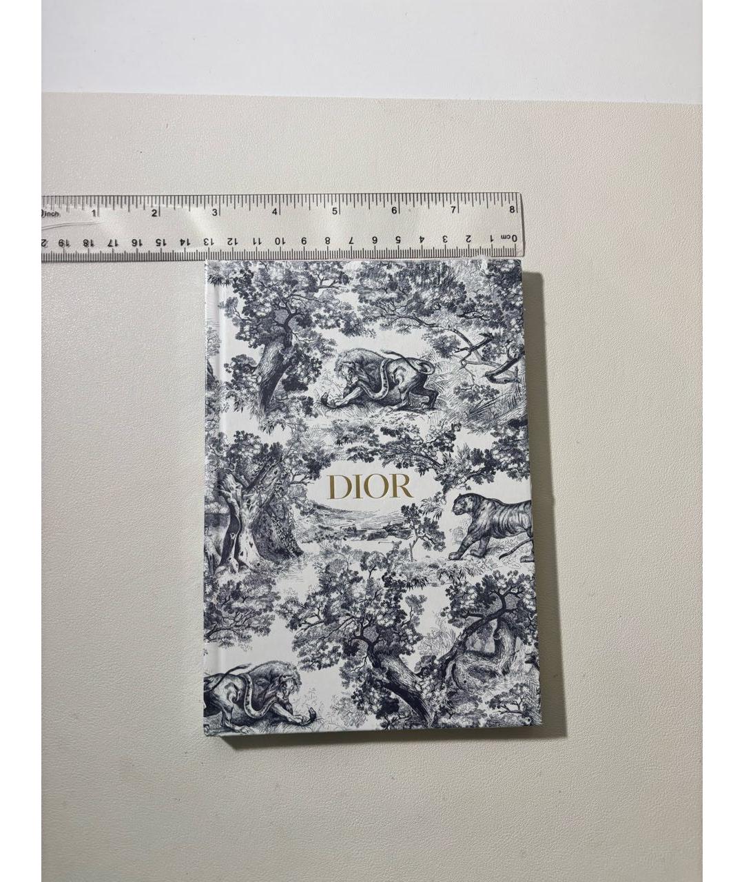 CHRISTIAN DIOR Книга, фото 3