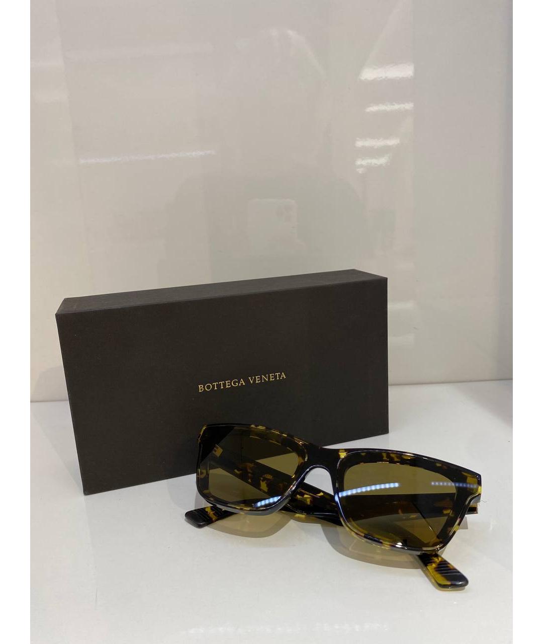 BOTTEGA VENETA Коричневые пластиковые солнцезащитные очки, фото 3