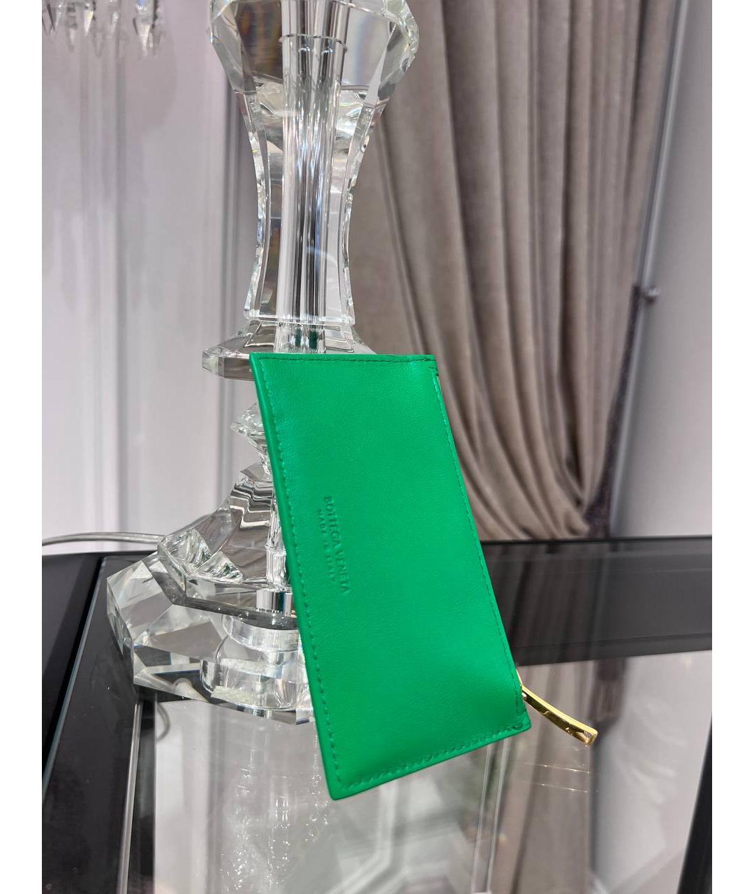 BOTTEGA VENETA Зеленый кожаный кардхолдер, фото 3