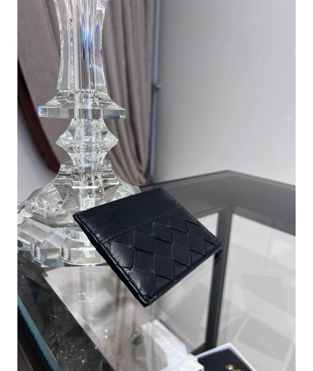 BOTTEGA VENETA Черный кожаный кардхолдер, фото 4