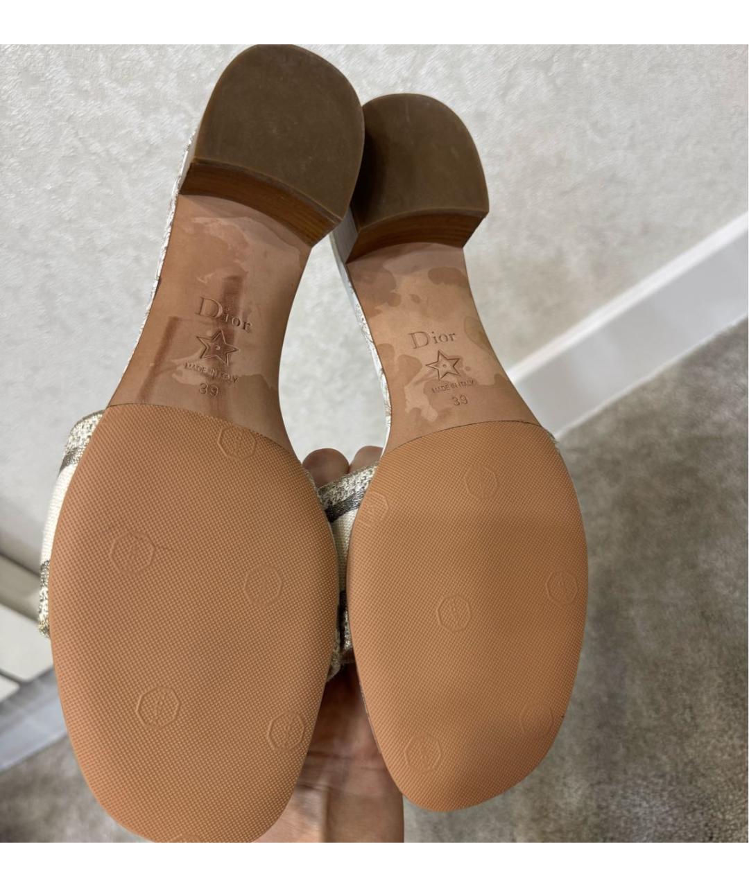 CHRISTIAN DIOR Золотые текстильные шлепанцы, фото 4