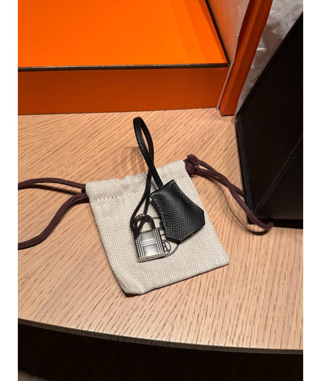 HERMES Черная кожаная сумка с короткими ручками, фото 3