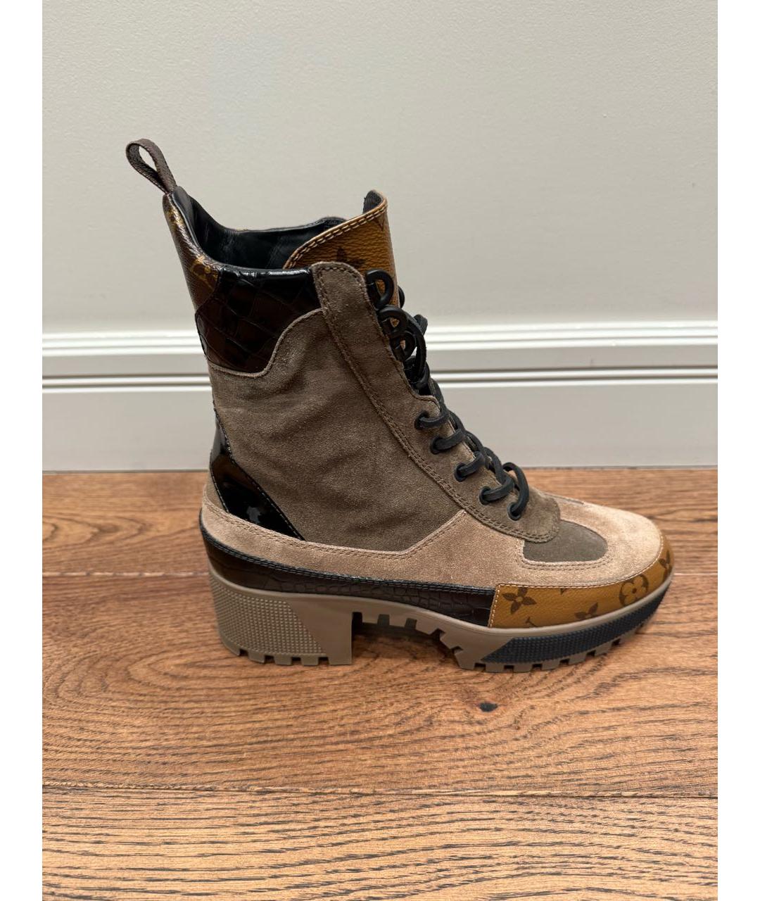 LOUIS VUITTON Коричневые замшевые ботинки, фото 8