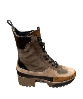 LOUIS VUITTON Ботинки