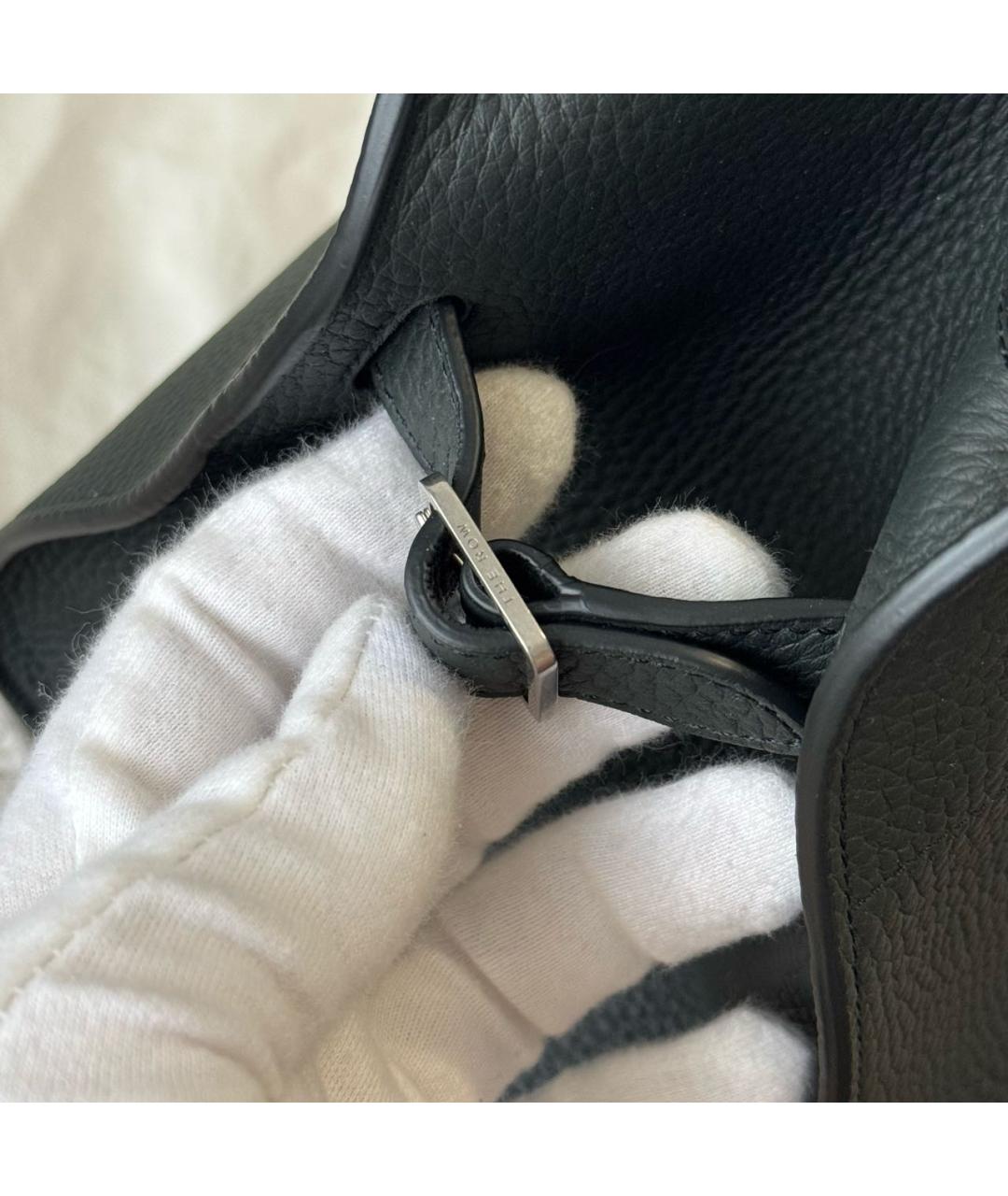 THE ROW Черная кожаная сумка с короткими ручками, фото 4