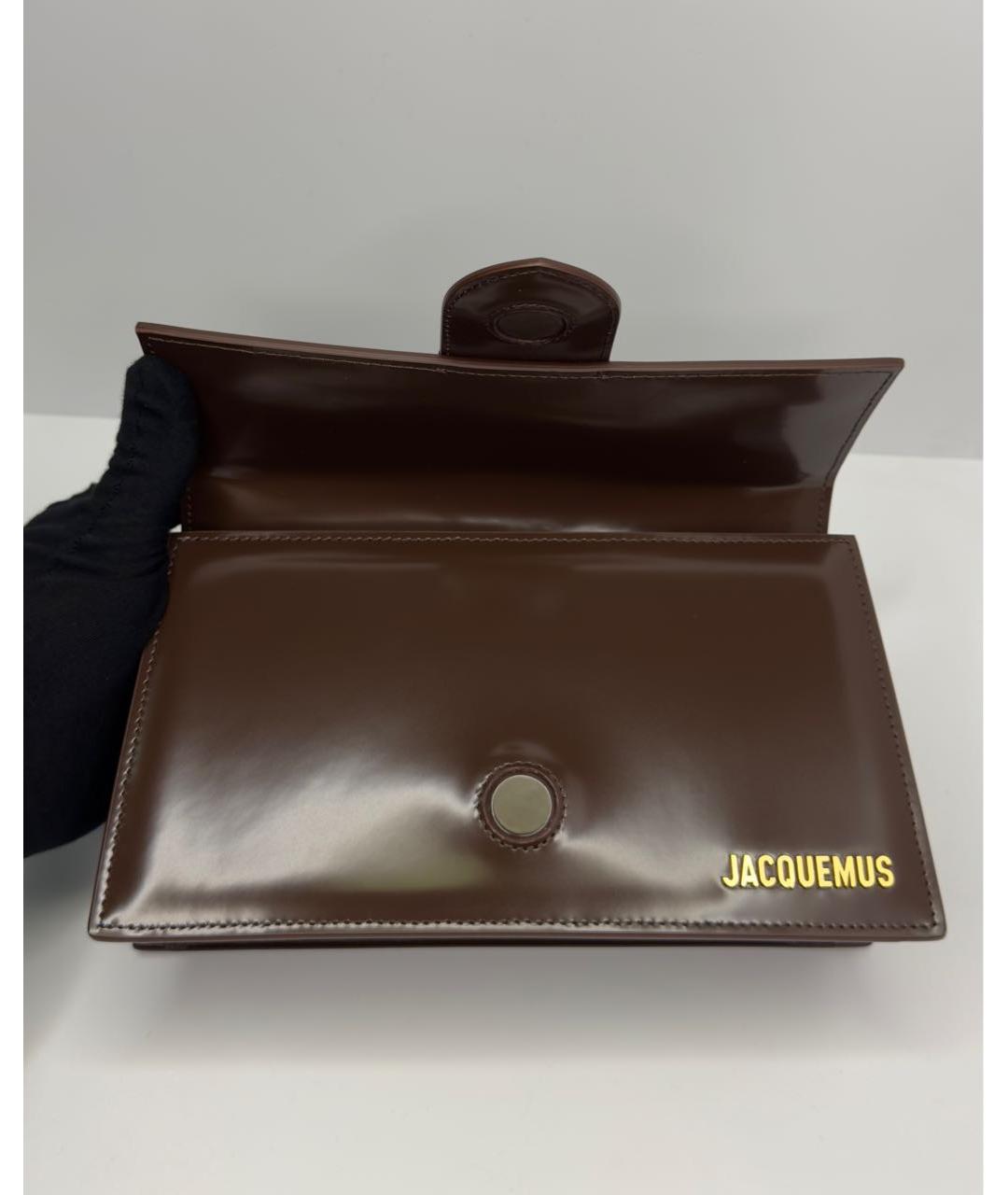 JACQUEMUS Коричневая сумка с короткими ручками из лакированной кожи, фото 8