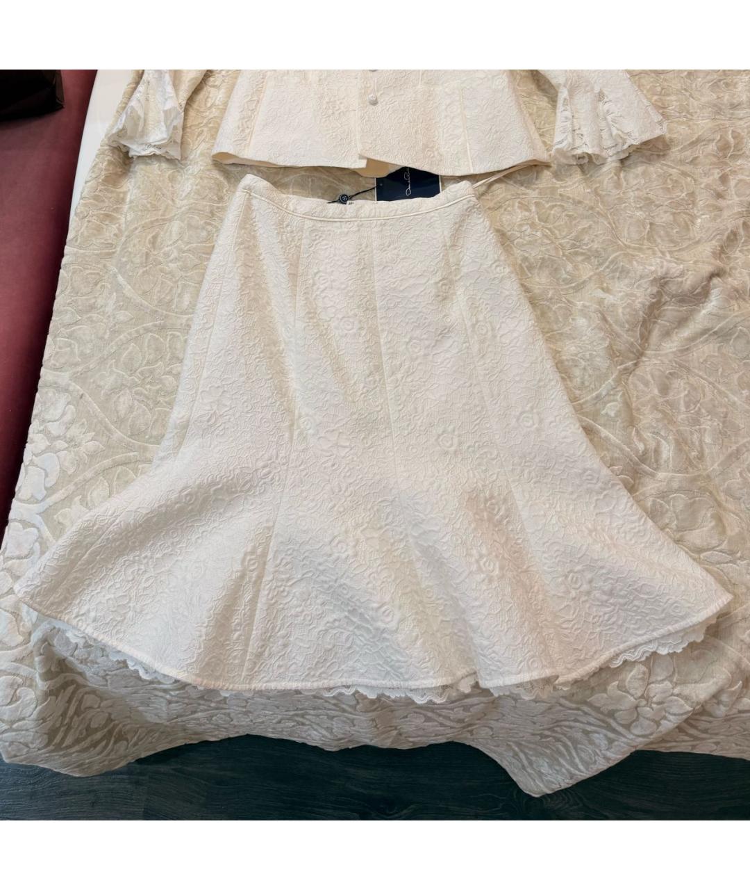 OSCAR DE LA RENTA Бежевый шелковый костюм с юбками, фото 2