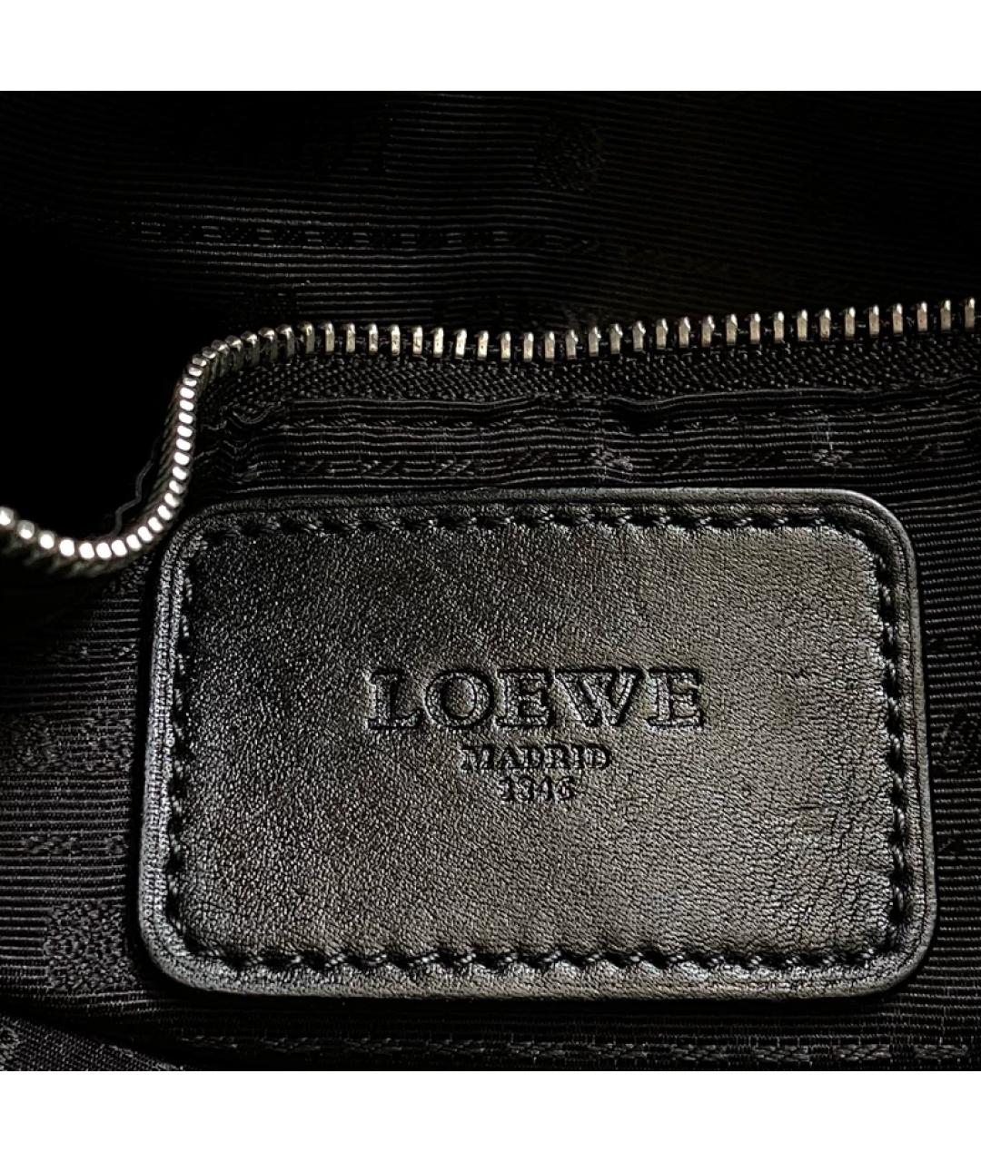 LOEWE Черная кожаная сумка с короткими ручками, фото 8