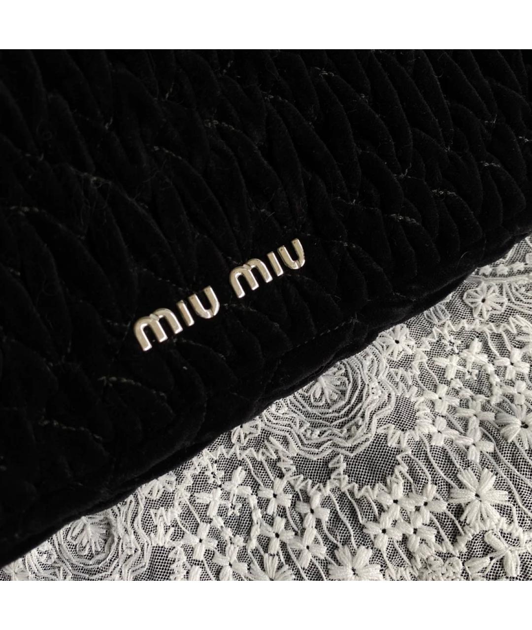MIU MIU Черная бархатная сумка с короткими ручками, фото 5
