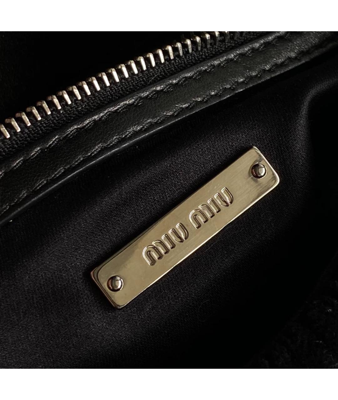MIU MIU Черная бархатная сумка с короткими ручками, фото 6