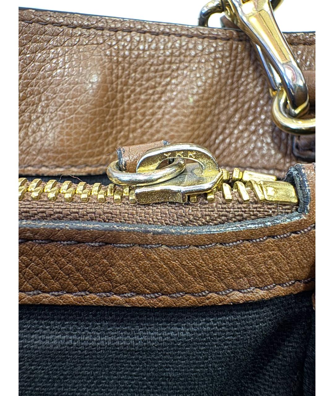 BURBERRY Коричневая кожаная сумка с короткими ручками, фото 5