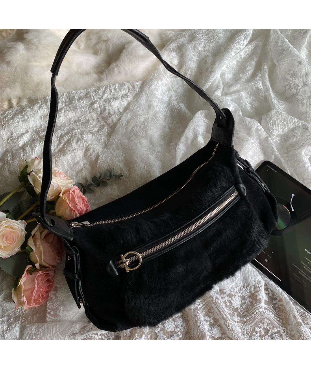 FERRAGAMO Черная меховая сумка с короткими ручками, фото 7