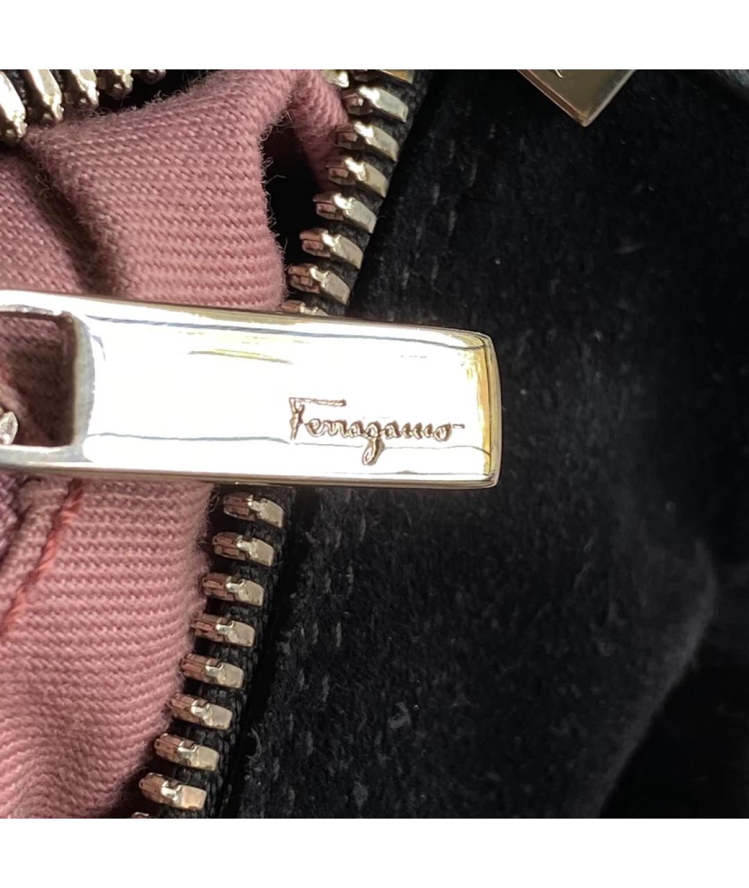 FERRAGAMO Черная меховая сумка с короткими ручками, фото 4