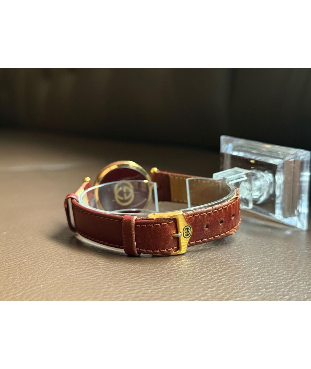 GUCCI Бордовые позолоченные часы, фото 2