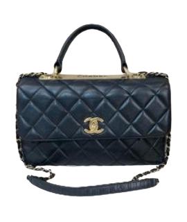 CHANEL Сумка через плечо