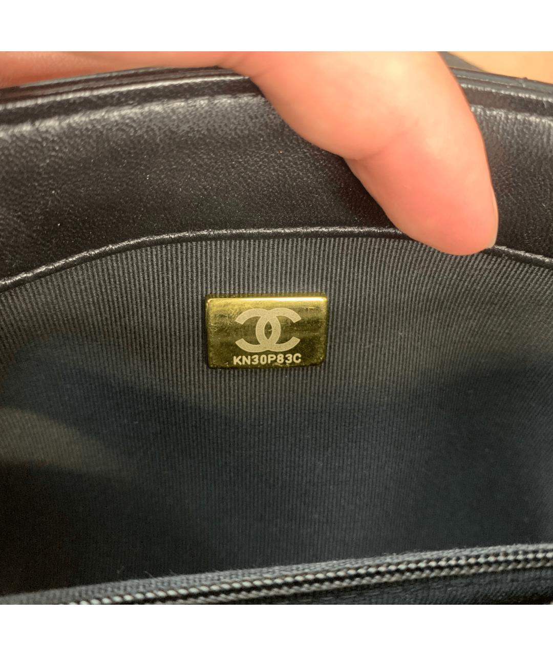 CHANEL Черная кожаная сумка через плечо, фото 4