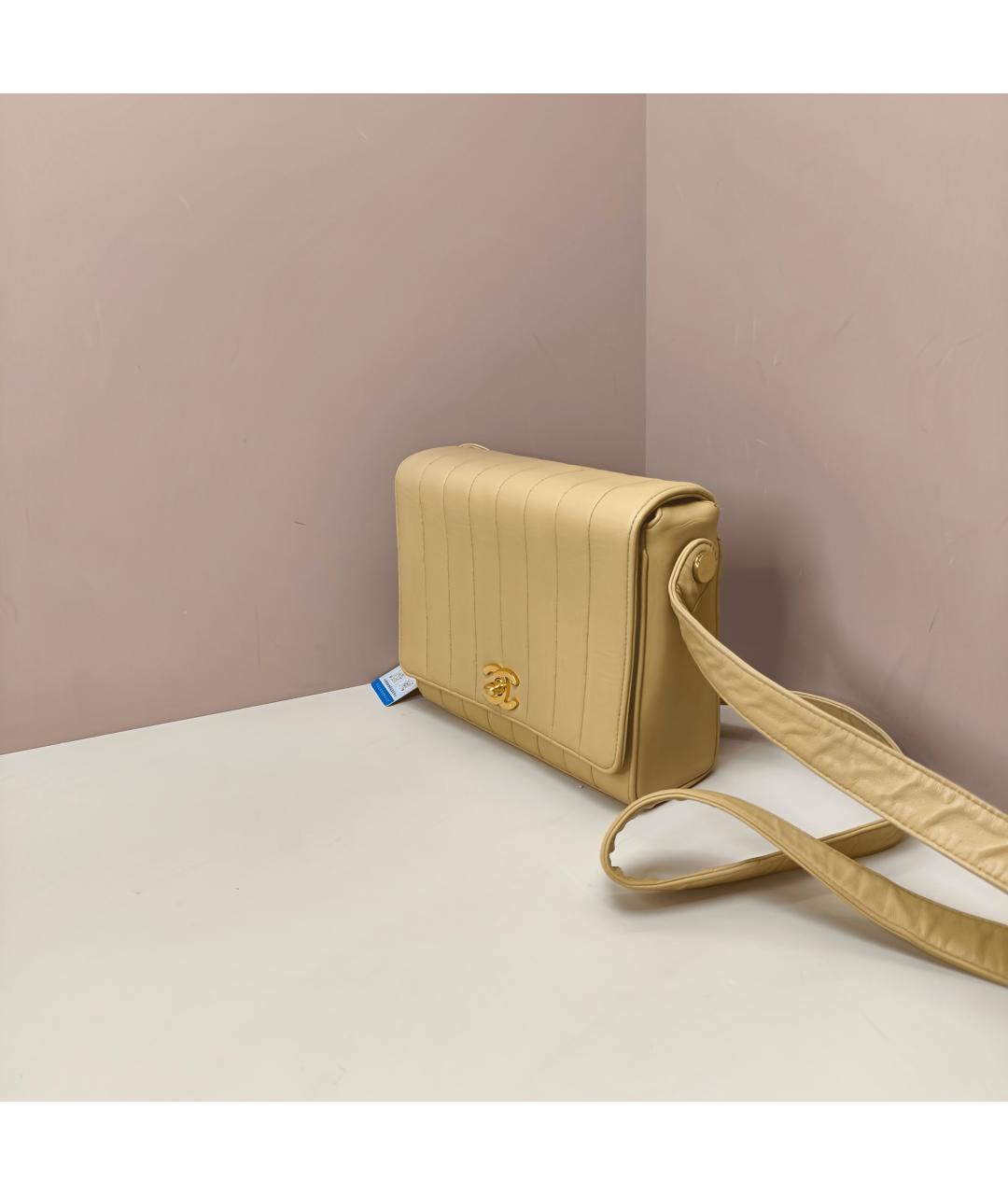 CHANEL Бежевая кожаная сумка через плечо, фото 4