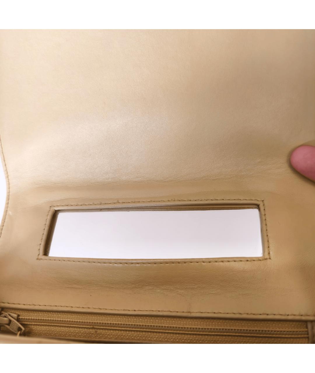 CHANEL Бежевая кожаная сумка через плечо, фото 3