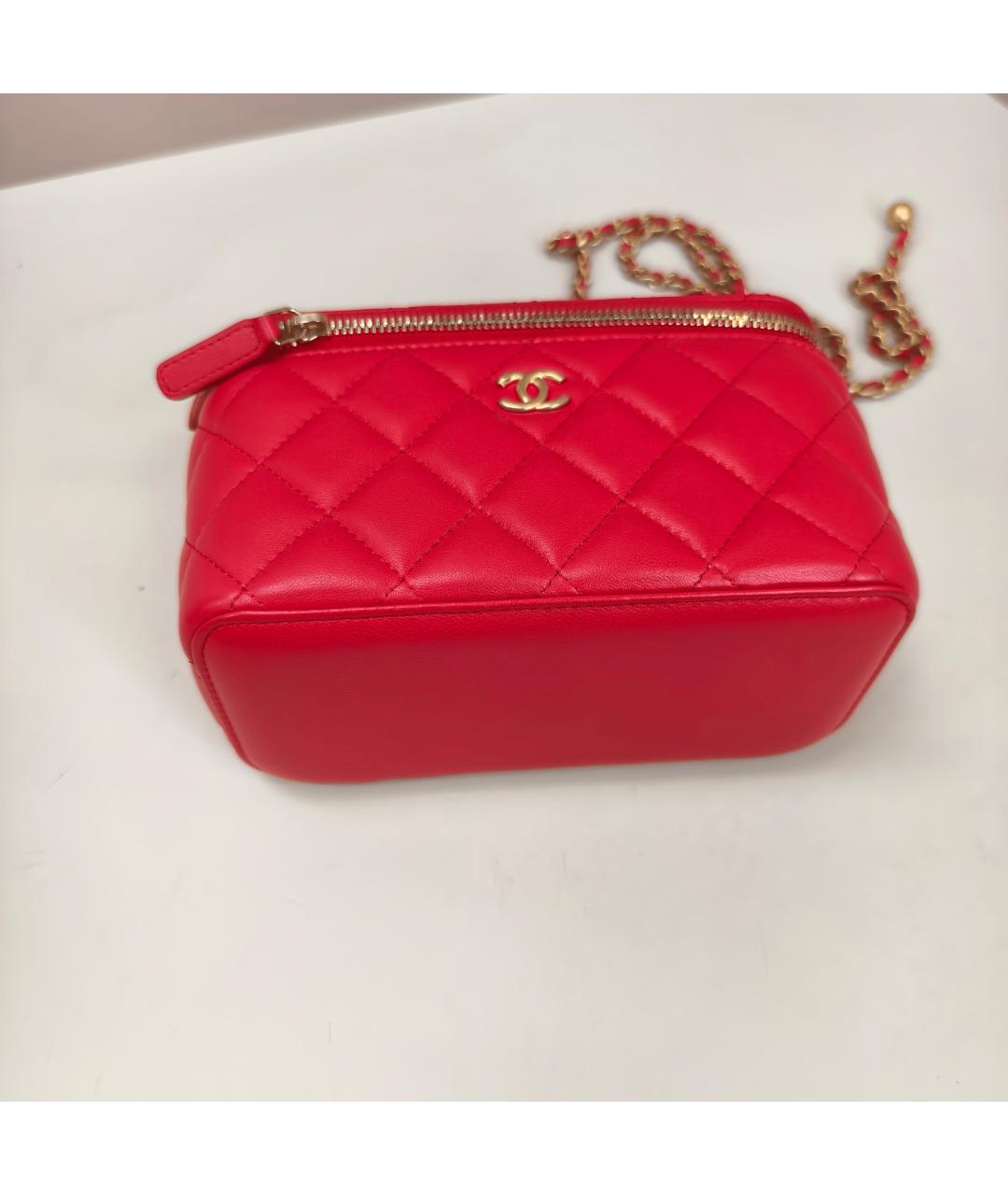 CHANEL Красная кожаная сумка через плечо, фото 2