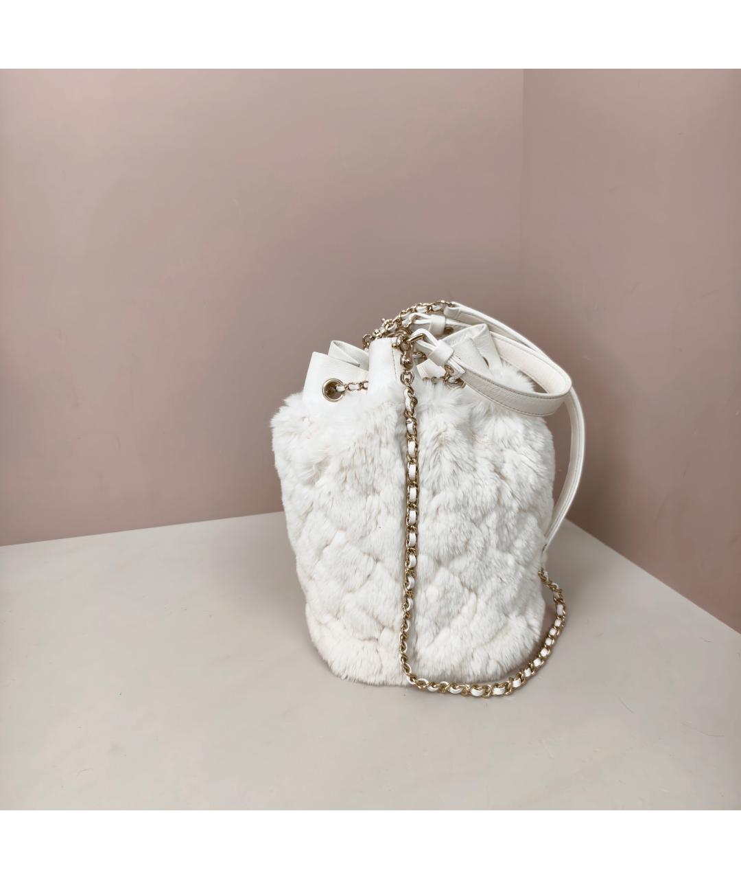 CHANEL Белая меховая сумка через плечо, фото 5