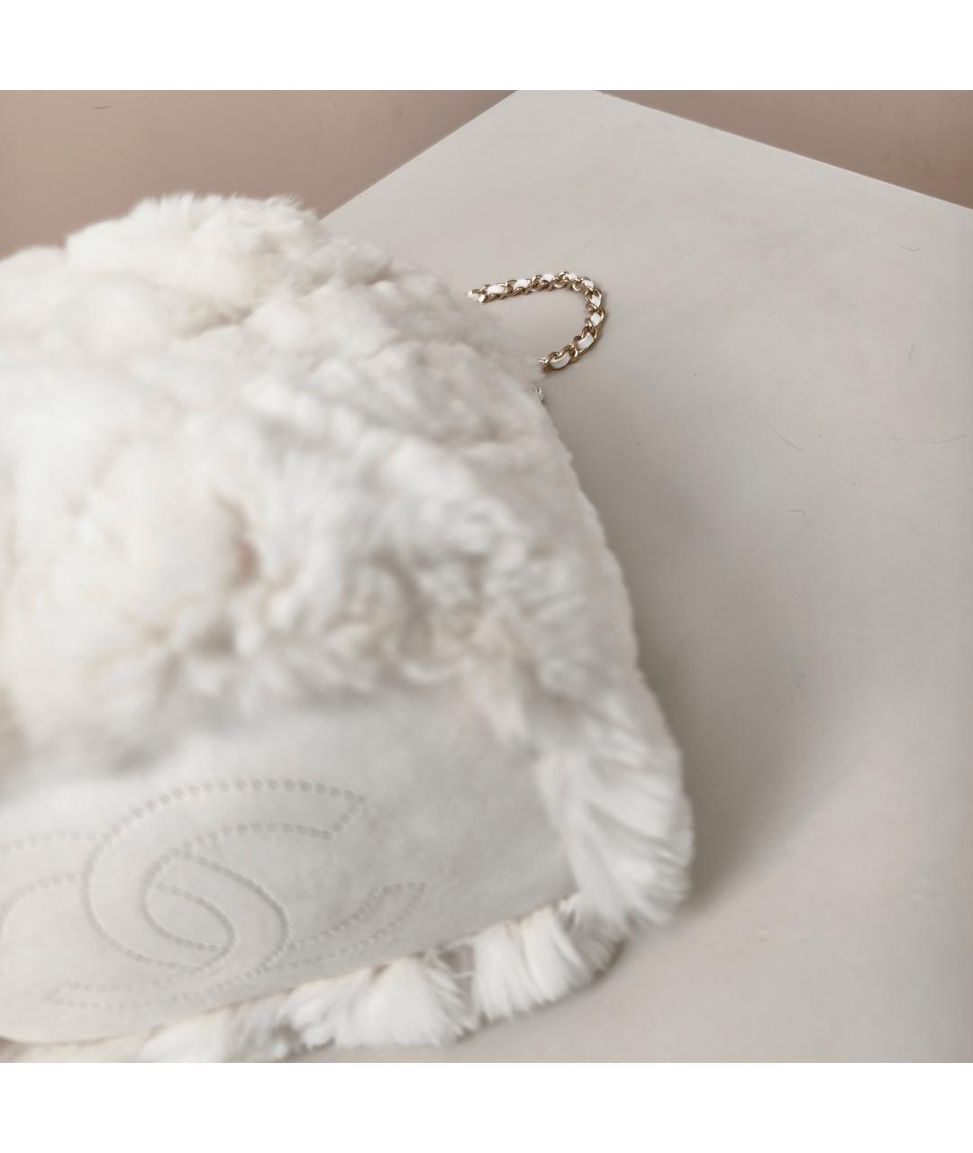 CHANEL Белая меховая сумка через плечо, фото 3