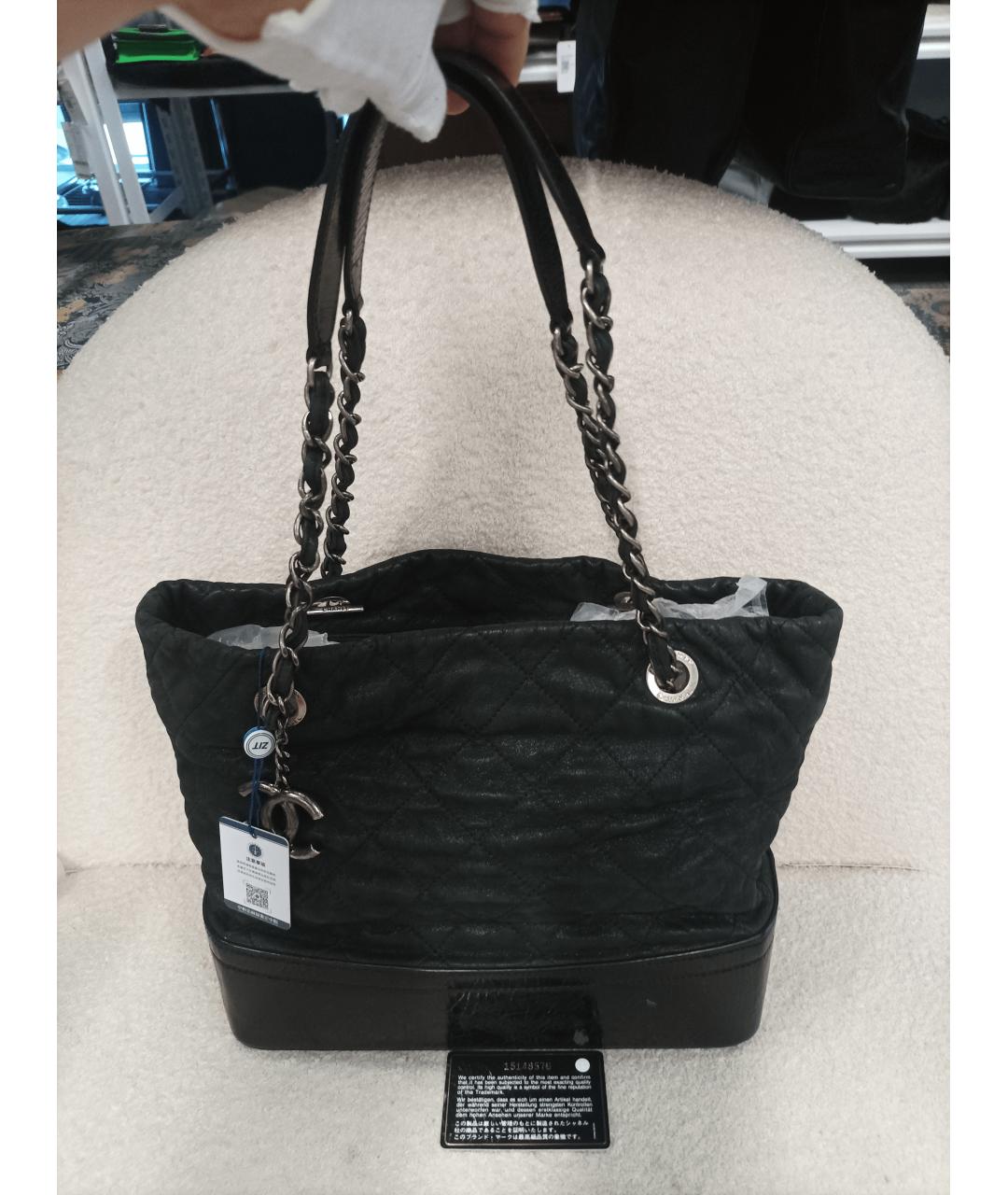 CHANEL Черная кожаная сумка через плечо, фото 3