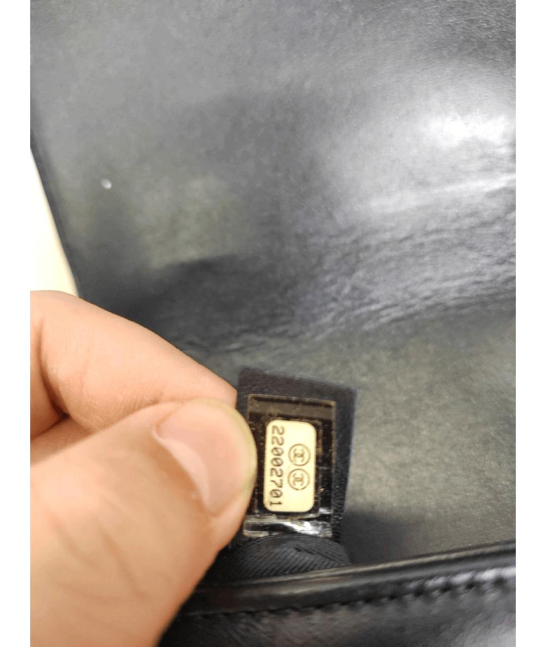 CHANEL Черная кожаная сумка через плечо, фото 2