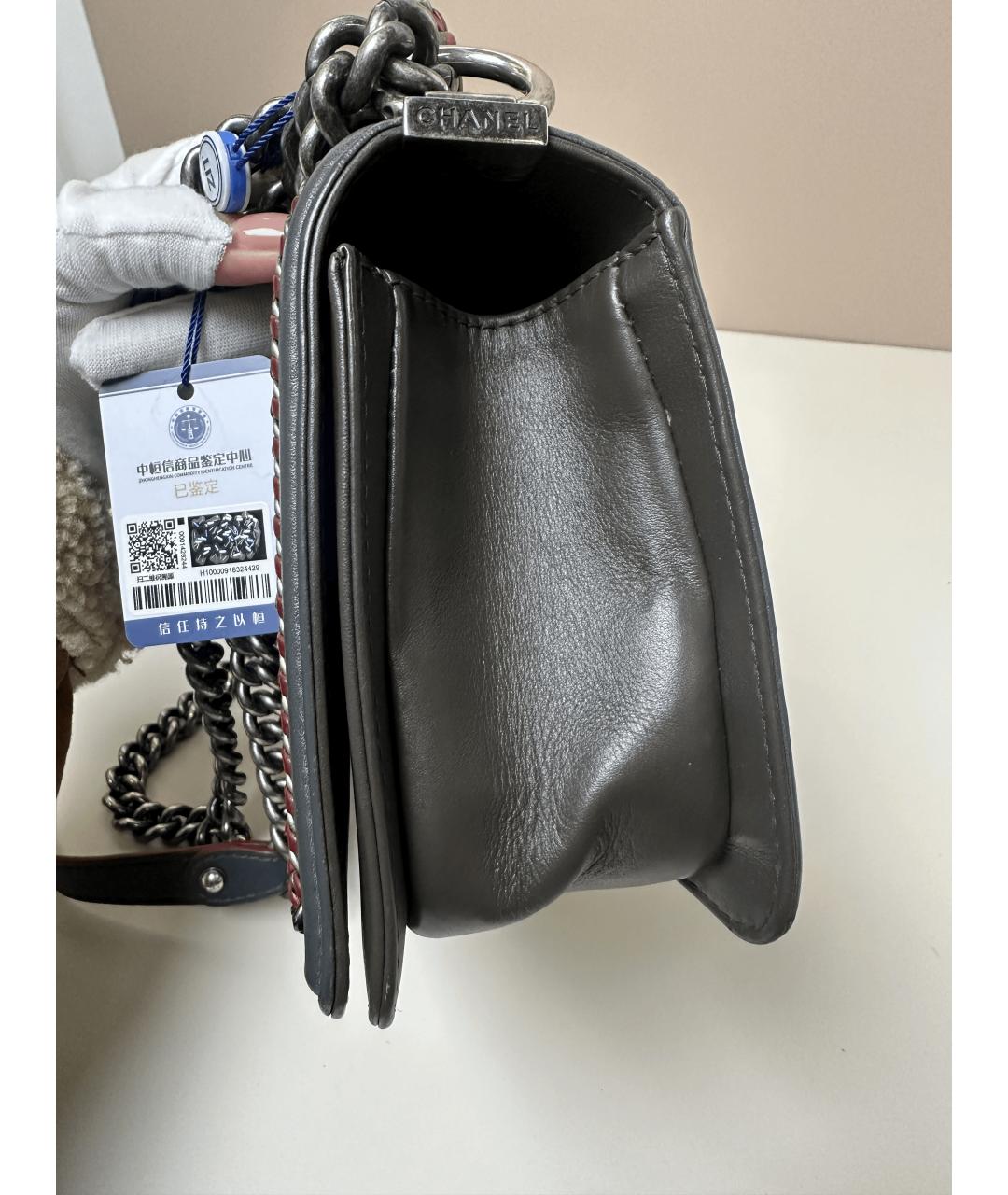CHANEL Черная кожаная сумка с короткими ручками, фото 4