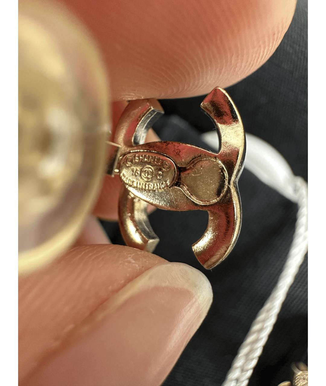 CHANEL Золотые металлические серьги, фото 3