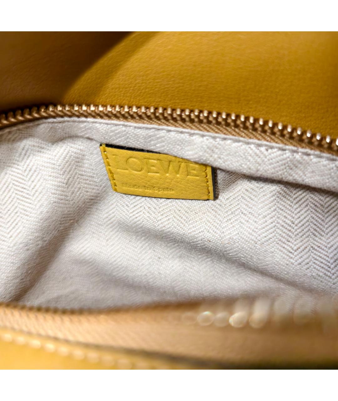 LOEWE Желтая кожаная сумка с короткими ручками, фото 8