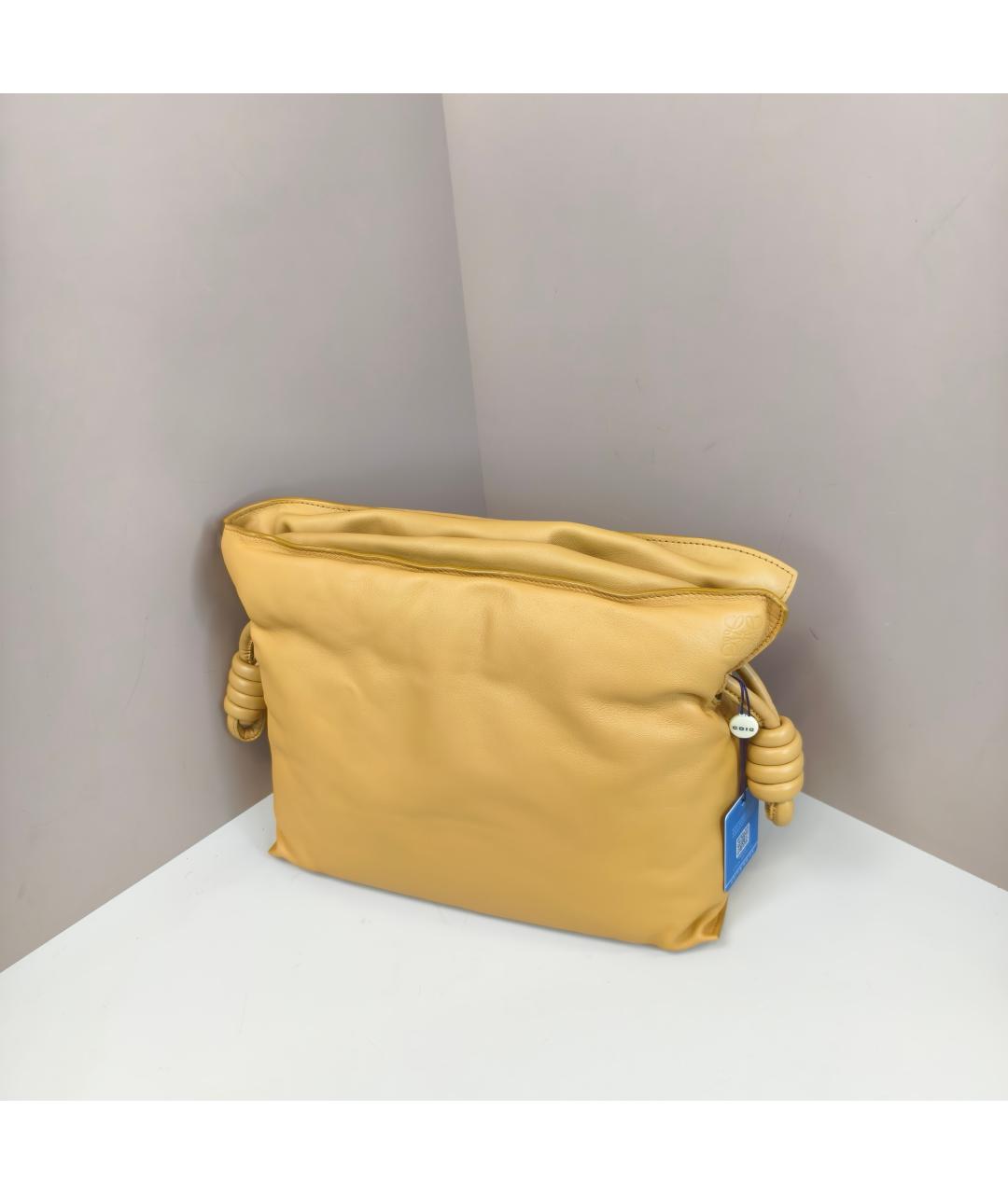 LOEWE Бежевая замшевая сумка через плечо, фото 3