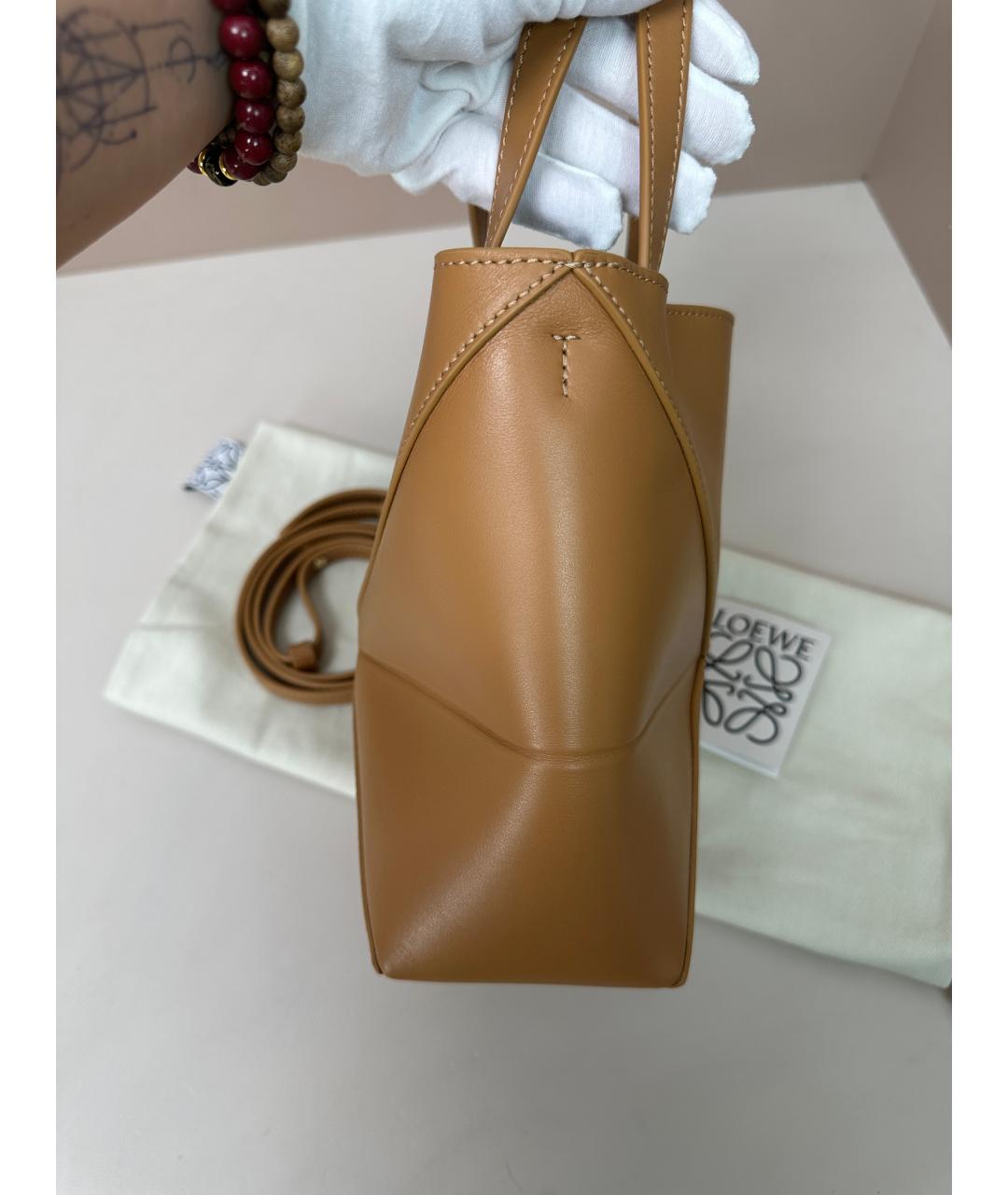 LOEWE Коричневая кожаная сумка через плечо, фото 5