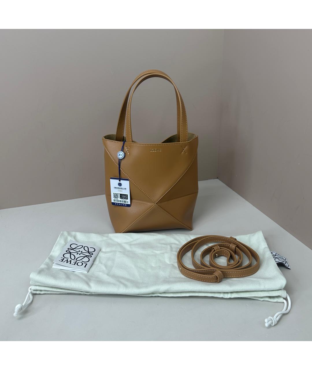 LOEWE Коричневая кожаная сумка с короткими ручками, фото 9