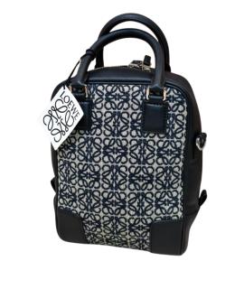 LOEWE Сумка через плечо