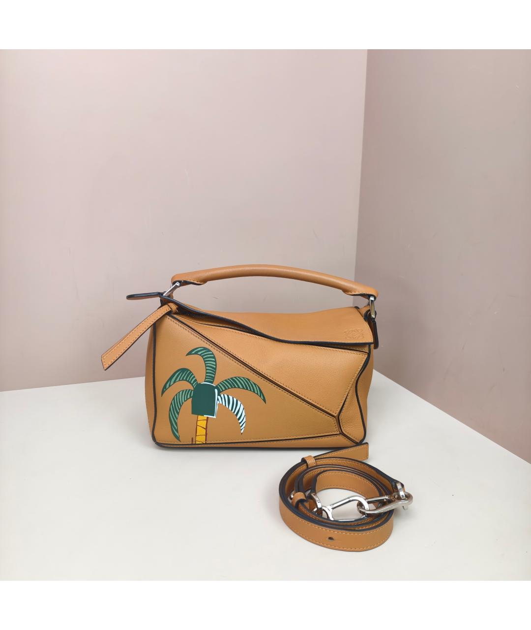 LOEWE Коричневая кожаная сумка с короткими ручками, фото 10