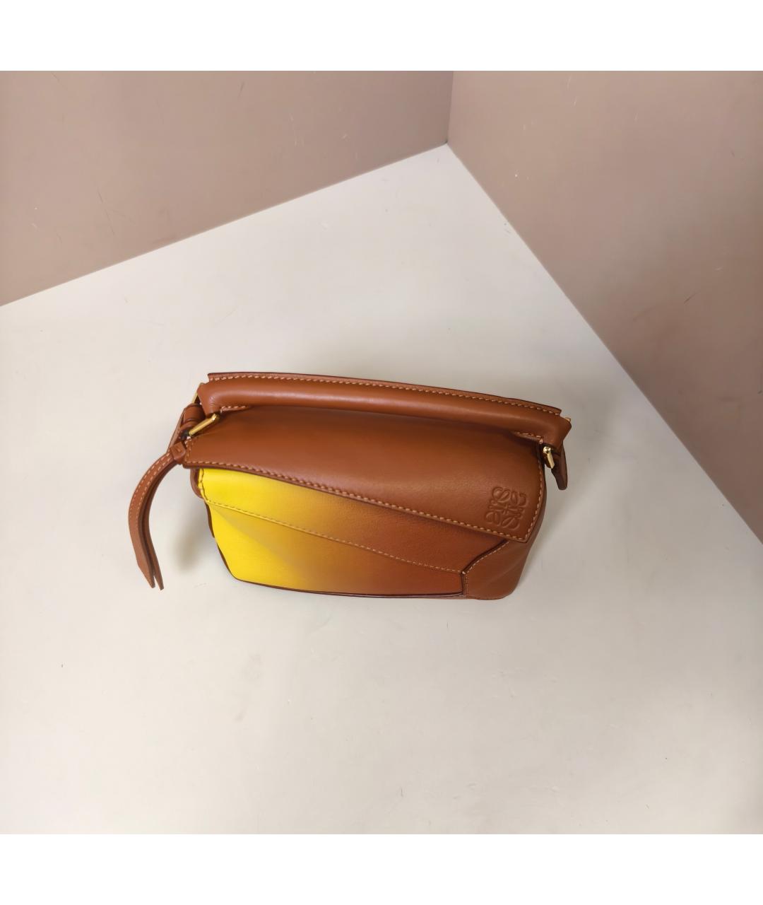 LOEWE Коричневая кожаная сумка с короткими ручками, фото 7