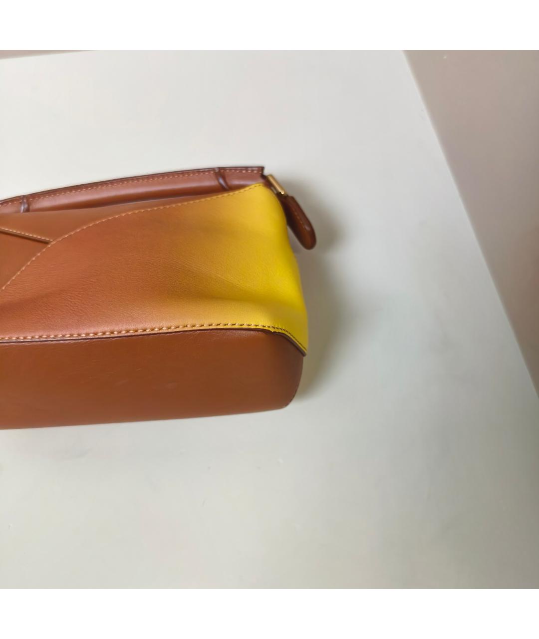 LOEWE Коричневая кожаная сумка с короткими ручками, фото 3