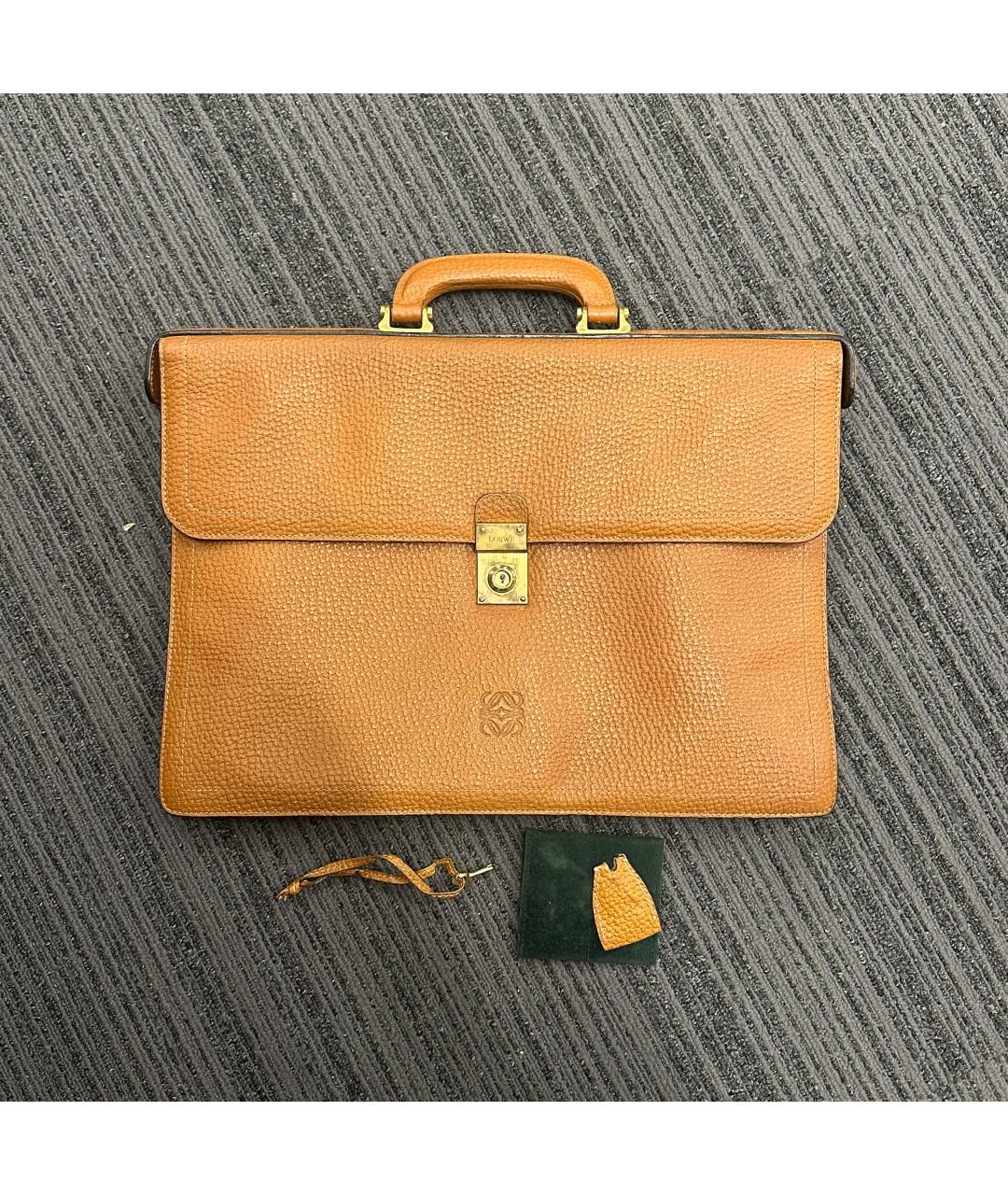 LOEWE Горчичная кожаная сумка с короткими ручками, фото 8