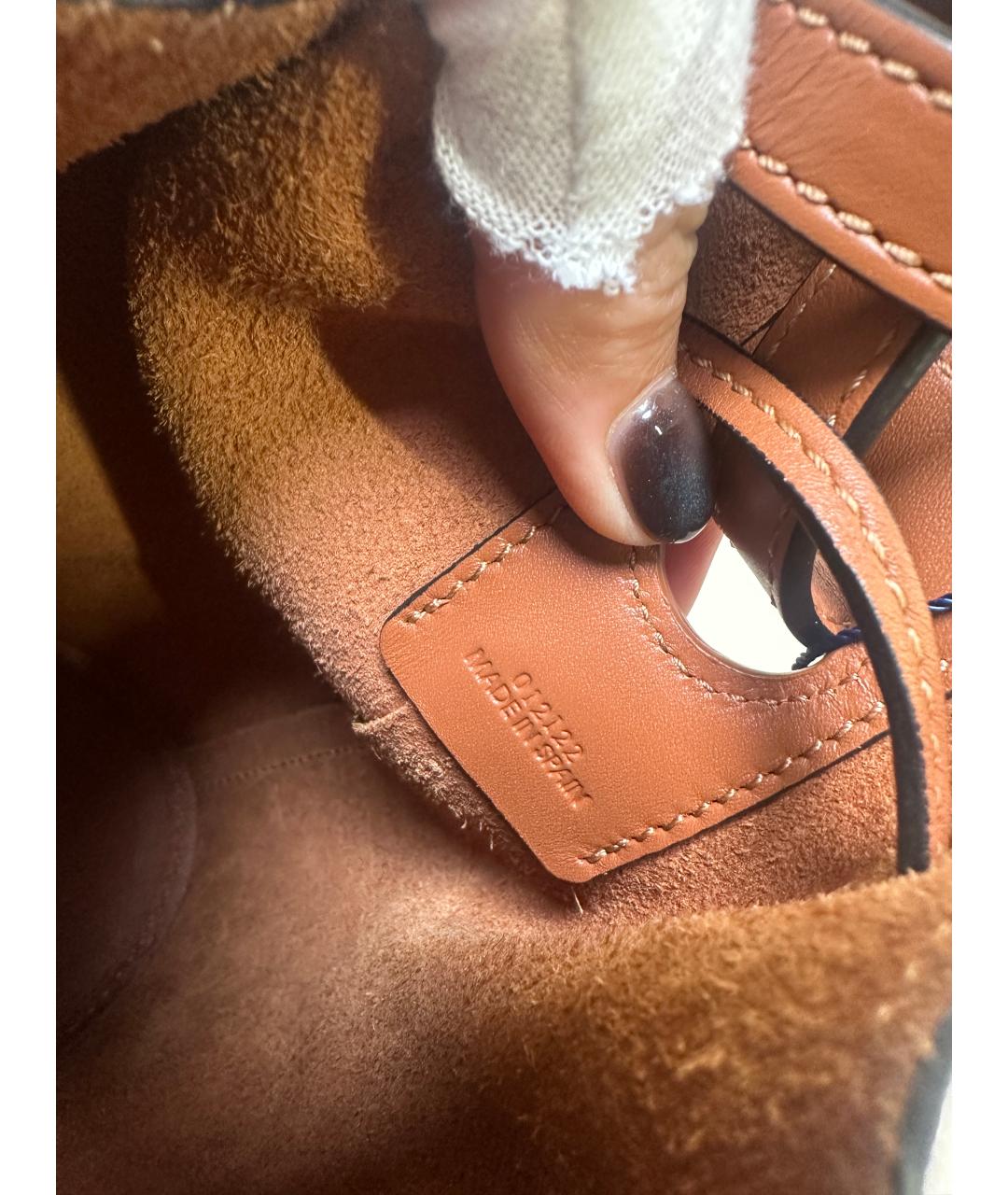 LOEWE Коричневая кожаная сумка с короткими ручками, фото 4