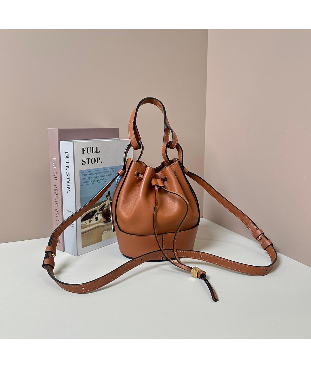 LOEWE Коричневая кожаная сумка с короткими ручками, фото 8